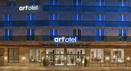 transfer from budapest liszt ferenc airport to art'otel budapest city centre